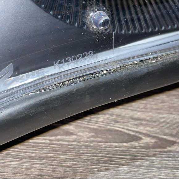 CHEVROLET CAMARO 1998-2002 F Body Black Housing OEM Style Left Headlight - Picture 7 of 7